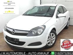 Weiß Gebraucht 2009 Opel Astra GTC Selection Kleinwagen | 1.999 € (Guter Preis)