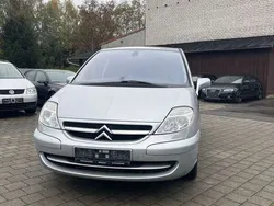 Aluminiumgrau/metallic Gebraucht 2003 Citroën C8 Exclusive Van / Kleinbus | 3.000 € (Teuer)