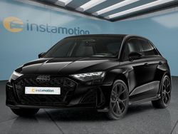 Schwarz Neu 2025 Audi RS3 Kleinwagen | 84.349 €