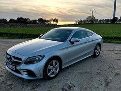 Silber Gebraucht 2020 Mercedes C200 AMG line Coupé | 29.999 € (Fairer Preis)