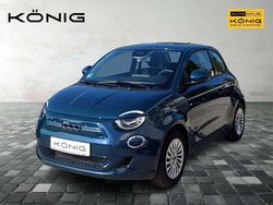 Ozean grün Gebraucht 2023 Fiat 500e Limousine | 23.999 € (Etwas zu teuer)