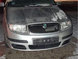 Silber Gebraucht 2004 Skoda Fabia Kleinwagen | 800 € (Superpreis)