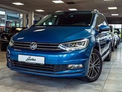 Blau Gebraucht 2017 VW Touran Highline Van / Kleinbus | 15.490 € (Guter Preis)