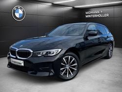 Schwarz Gebraucht 2021 BMW 318 Sport Line Kombi | 27.280 € (Etwas zu teuer)