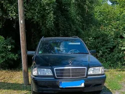 Schwarz Gebraucht 1999 Mercedes C180 Elegance Kombi | 1.000 € (Guter Preis)
