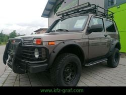 Braun Gebraucht 2020 Lada niva SUV | 13.990 € (Fairer Preis)