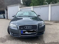 Grau Gebraucht 2006 Audi A4 Sport Kombi | 9.999 €