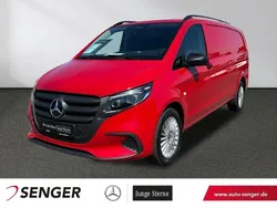 Rot Gebraucht 2024 Mercedes Vito Van / Kleinbus | 51.587 €