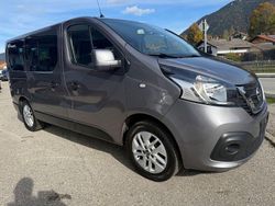 Grau Gebraucht 2020 Nissan NV300 Premium Edition Van | 16.999 €