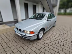 Silber Gebraucht 1998 BMW 523 Limousine | 3.999 € (Guter Preis)