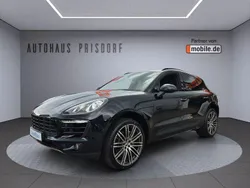 Tiefschwarz Gebraucht 2014 Porsche Macan S SUV | 30.950 € (Teuer)