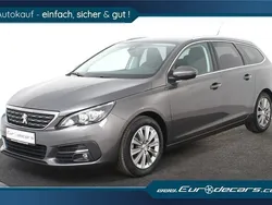 Grau Gebraucht 2021 Peugeot 308 Allure Kombi | 15.600 € (Guter Preis)