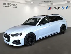 Weiß Gebraucht 2023 Audi RS4 Sport Limousine | 71.980 € (Etwas zu teuer)