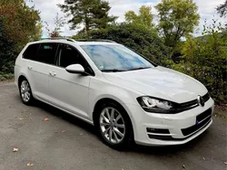 Weiß Gebraucht 2014 VW Golf VII Highline Kombi | 11.900 € (Etwas zu teuer)