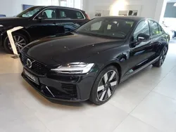 (717) onyx schwarz metallic Gebraucht 2024 Volvo S60 Ultimate Limousine | 55.880 €