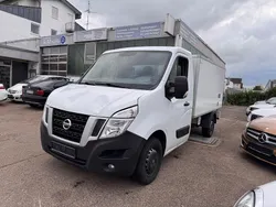 Weiß Gebraucht 2016 Nissan NV400 Van | 9.900 €