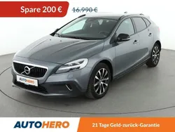 Grau Gebraucht 2019 Volvo V40 CC Plus Kombi | 16.410 € (Guter Preis)
