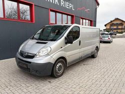 Grau Gebraucht 2008 Opel Vivaro Van / Kleinbus | 5.000 € (Guter Preis)