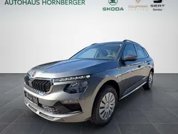 Graphitegrau metallic Neu 2025 Skoda Kamiq Selection SUV | 27.990 € (Superpreis)