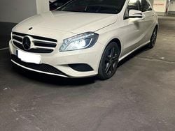 Weiß Gebraucht 2015 Mercedes A180 Kleinwagen | 12.900 € (Guter Preis)