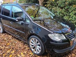 Schwarz Gebraucht 2006 VW Touran Van / Kleinbus | 4.500 € (Teuer)