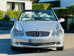 Silber Gebraucht 2005 Mercedes CLK200 Cabrio | 14.850 €