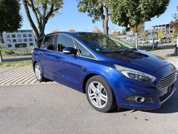 Blau Gebraucht 2016 Ford S-MAX Titanium Van / Kleinbus | 13.500 € (Fairer Preis)