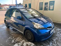 Blau Gebraucht 2007 Toyota Aygo Kleinwagen | 1.800 € (Fairer Preis)