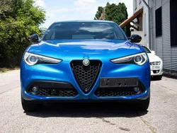 Blu misano Gebraucht 2022 Alfa Romeo Stelvio Veloce SUV | 30.990 € (Etwas zu teuer)