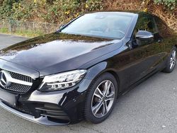Schwarz Gebraucht 2018 Mercedes C200 AMG Coupé | 24.900 €