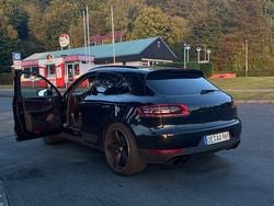 Braun Gebraucht 2015 Porsche Macan S SUV | 31.500 € (Guter Preis)