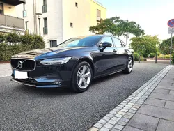Schwarz Gebraucht 2019 Volvo S90 Momentum Limousine | 26.800 € (Teuer)