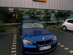 Blau Gebraucht 2007 BMW 320 Sport Line Kombi | 7.400 €