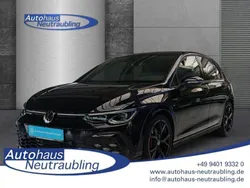 (schwarz) deep black perleffekt Gebraucht 2024 VW Golf VIII GTD Limousine | 33.390 € (Guter Preis)