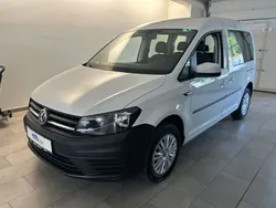 Weiß Gebraucht 2017 VW Caddy Trendline Van / Kleinbus | 9.980 € (Fairer Preis)