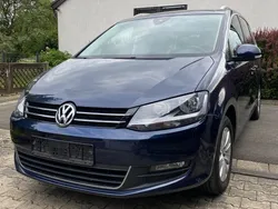 Blau Gebraucht 2015 VW Sharan Van / Kleinbus | 14.299 € (Fairer Preis)