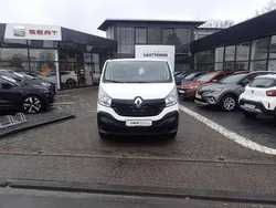 Arktis weiß (weiß) Gebraucht 2019 Renault Trafic Expression Van | 22.450 € (Teuer)