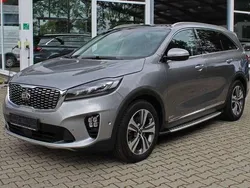 Farbe: grau metallic Gebraucht 2019 Kia Sorento GT-Line SUV | 30.330 € (Teuer)