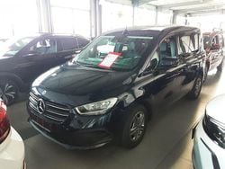 Blau Gebraucht 2023 Mercedes 180 Limousine | 23.990 € (Fairer Preis)