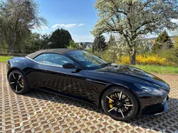 Aston Martin DB11