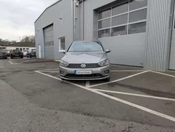 Tungsten silver metallic Gebraucht 2017 VW Golf Sportsvan Allstar Van / Kleinbus | 13.400 € (Fairer Preis)