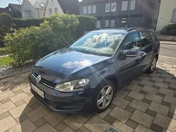 Blau Gebraucht 2015 VW Golf VII Kombi | 6.450 € (Guter Preis)