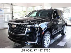 Schwarz Gebraucht 2023 Cadillac Escalade SUV | 72.319 € (Guter Preis)
