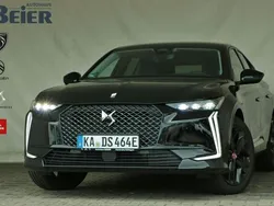 Lackierung schwarz perla nera/ Gebraucht 2023 DS Automobiles DS4 Limousine | 31.980 € (Fairer Preis)