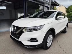 Weiß Gebraucht 2018 Nissan Qashqai Visia SUV | 11.800 € (Fairer Preis)
