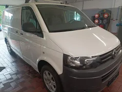 Weiß Gebraucht 2013 VW T5 Van | 6.500 € (Guter Preis)