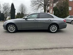 Grau Gebraucht 2016 Mercedes E220 Avantgarde Limousine | 22.000 € (Superpreis)