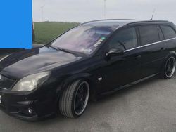 Schwarz Gebraucht 2008 Opel Vectra OPC Kombi | 5.500 € (Etwas zu teuer)