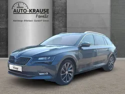 Grau Gebraucht 2019 Skoda Superb LAURIN & KLEMENT Kombi | 24.890 € (Guter Preis)