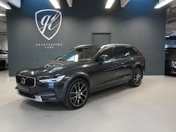 Grau Gebraucht 2017 Volvo V90 CC Pro Kombi | 24.859 € (Fairer Preis)